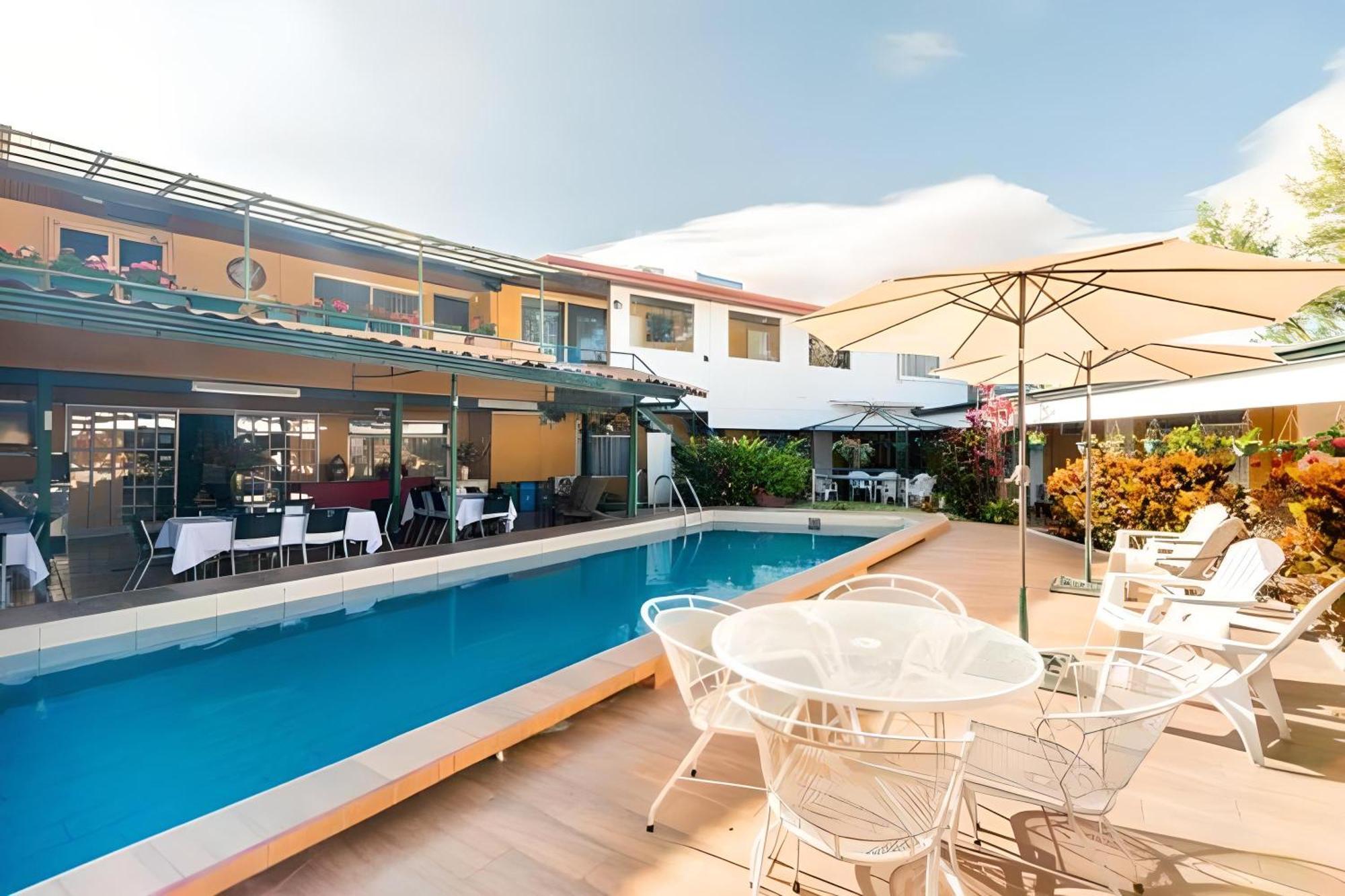 Hotel Puerta Del Sol - San Jose Airport Exterior photo
