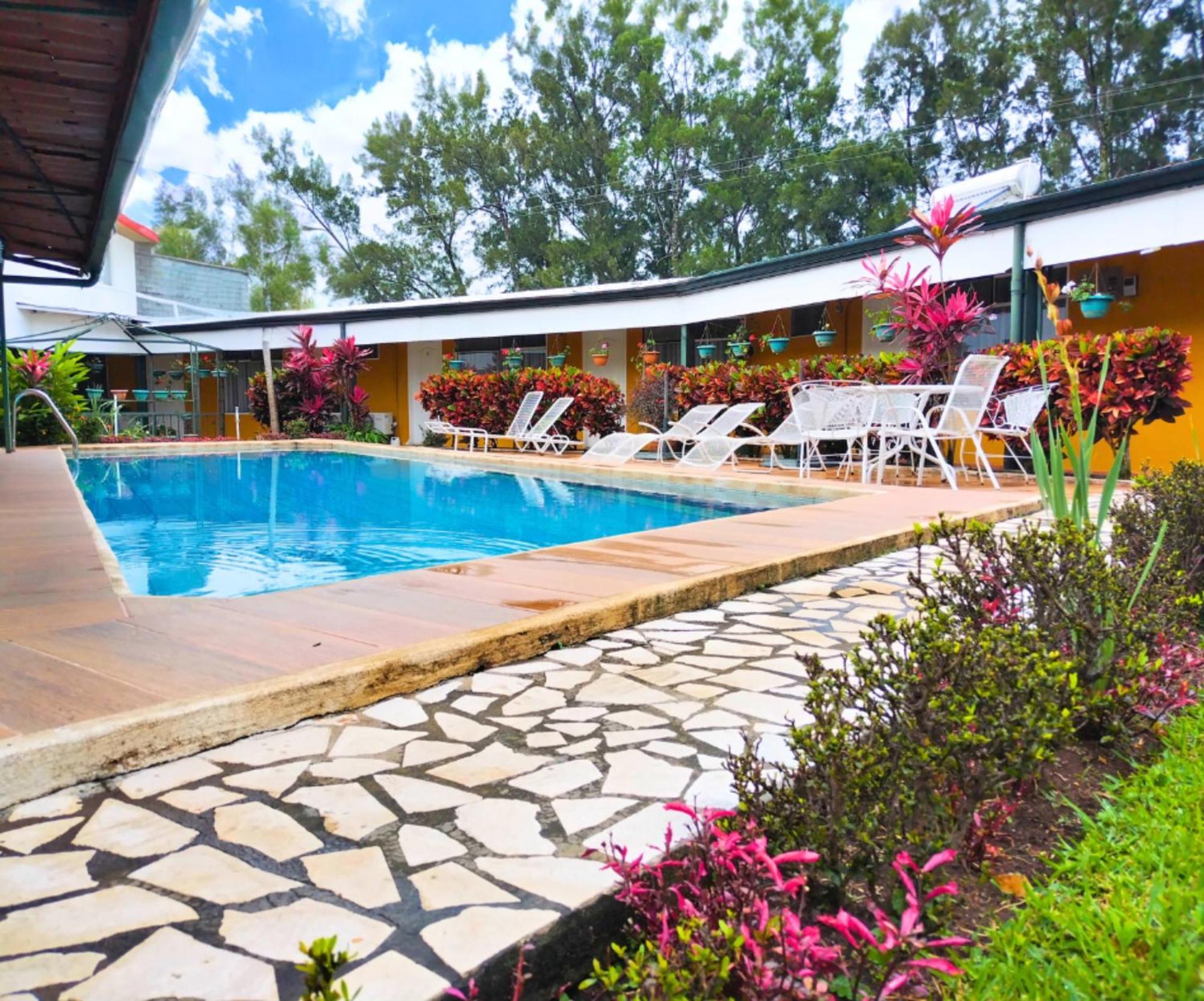 Hotel Puerta Del Sol - San Jose Airport Exterior photo