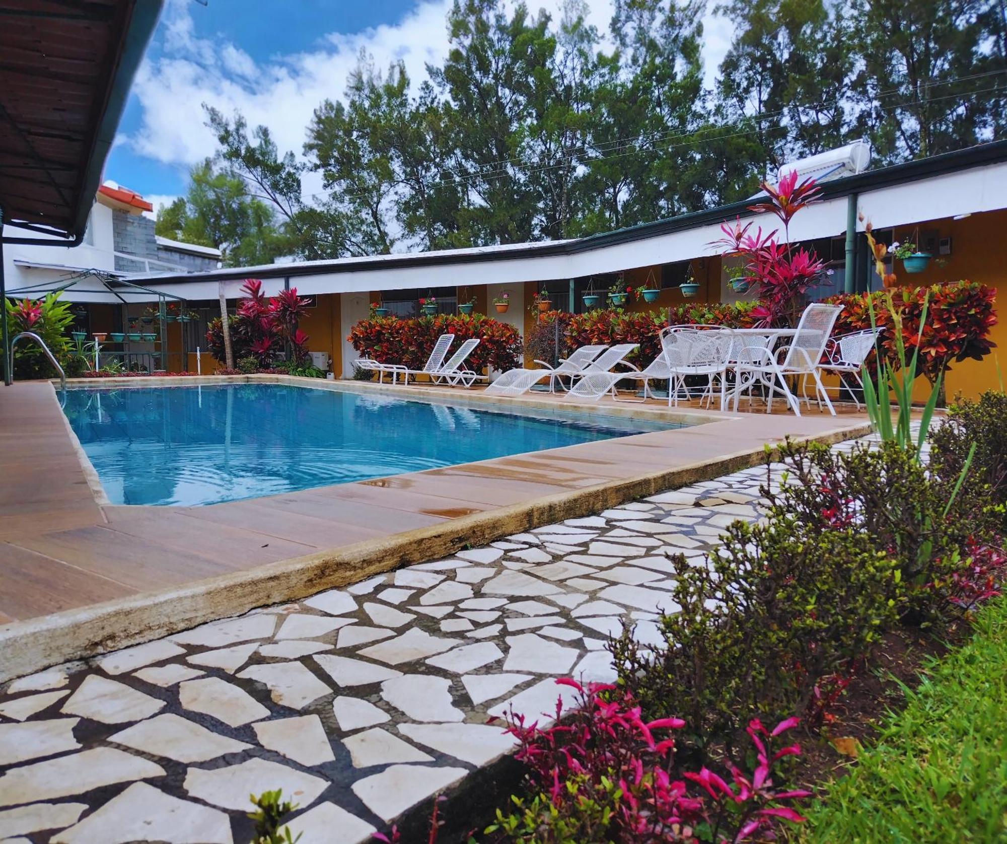 Hotel Puerta Del Sol - San Jose Airport Exterior photo