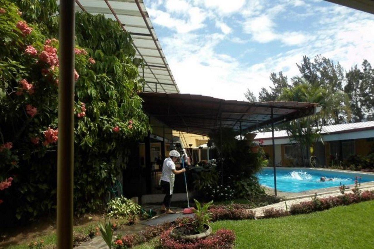Hotel Puerta Del Sol - San Jose Airport Exterior photo