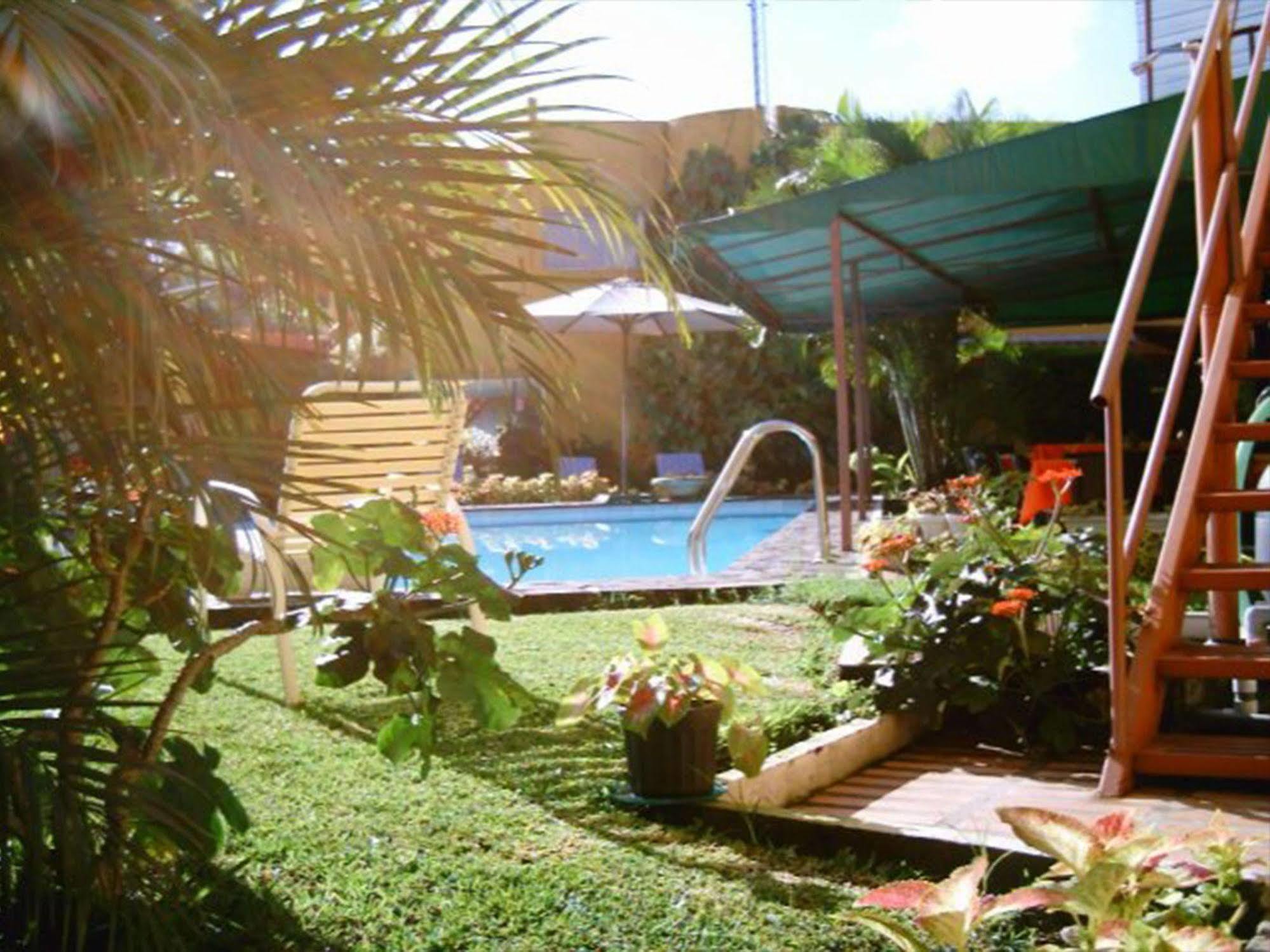 Hotel Puerta Del Sol - San Jose Airport Exterior photo