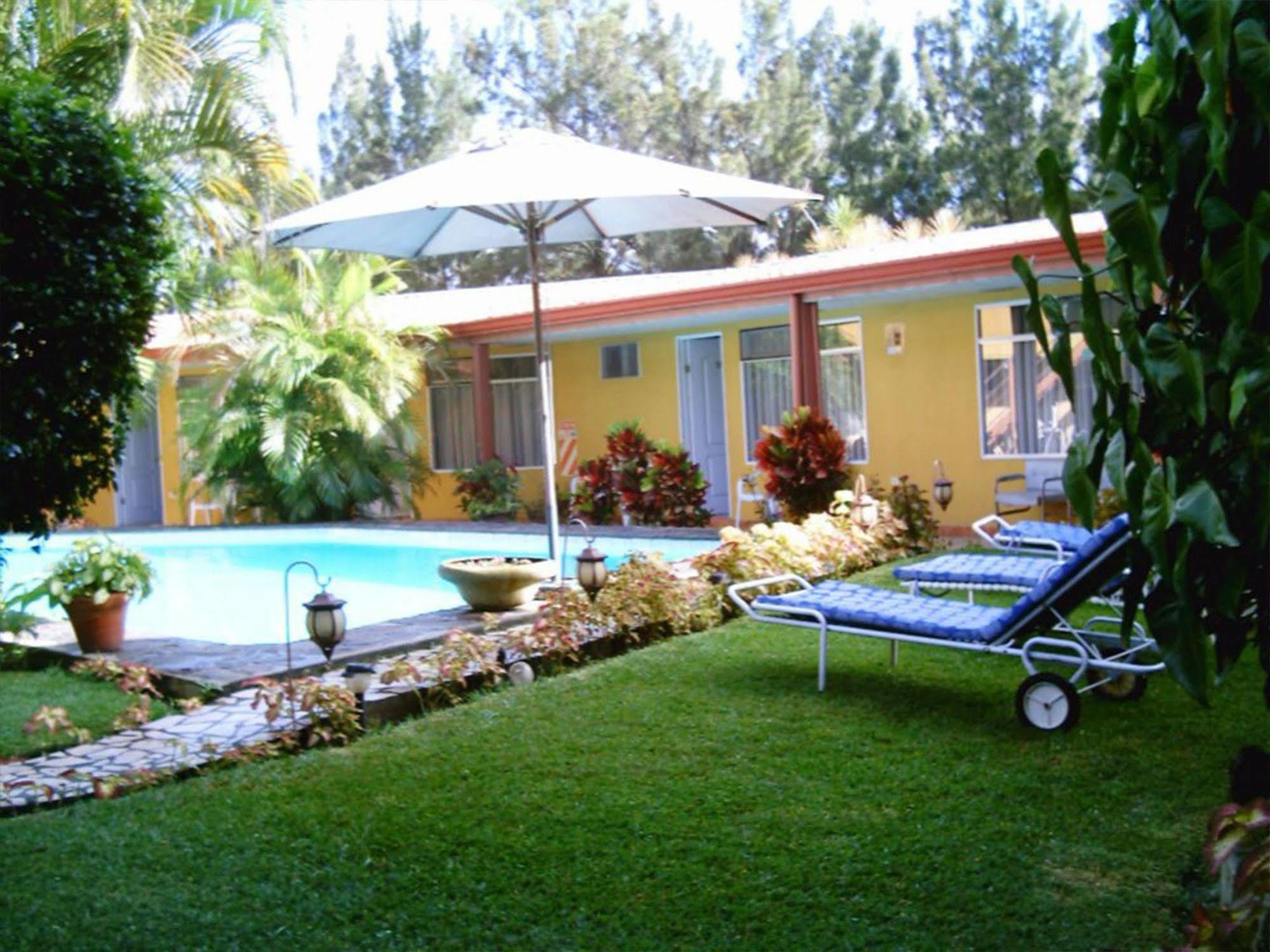 Hotel Puerta Del Sol - San Jose Airport Exterior photo