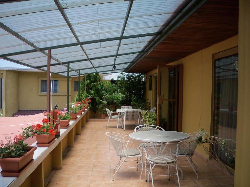 Hotel Puerta Del Sol - San Jose Airport Exterior photo